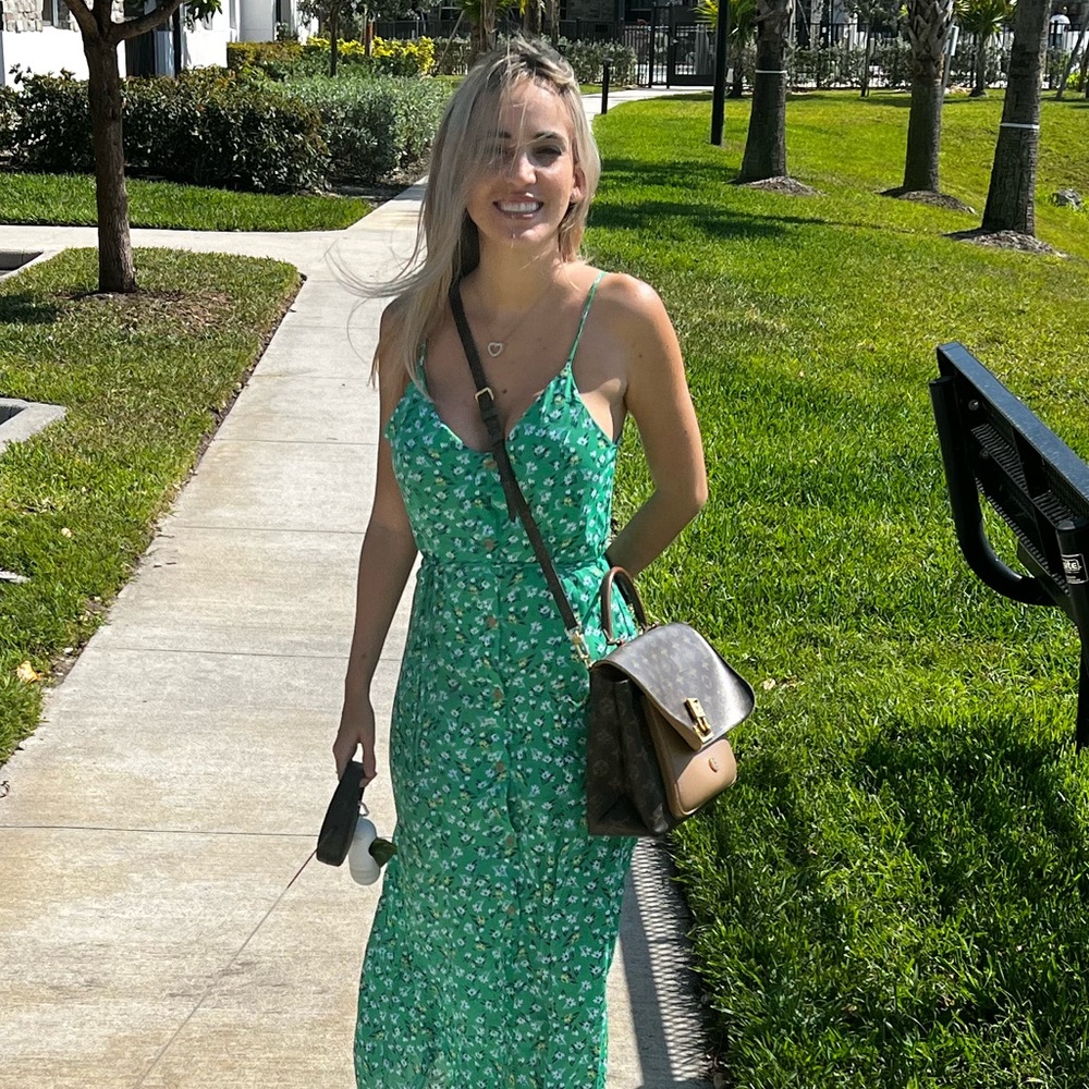 Meet your Posher, Malena